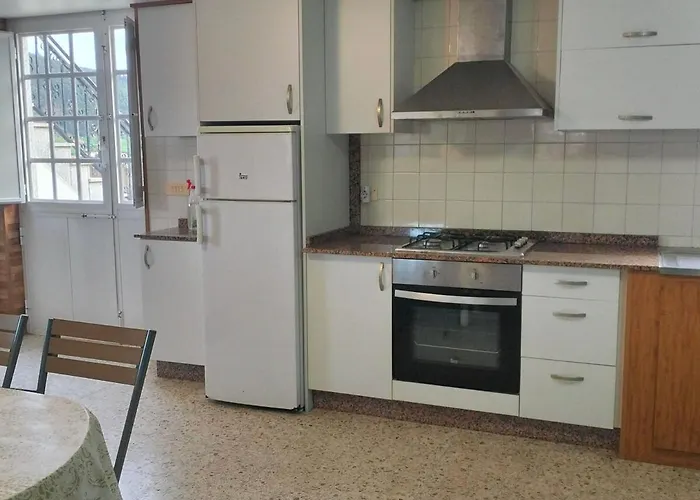 Pantin, Surf And Garden With Bbq